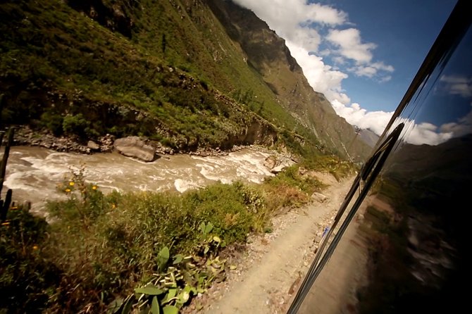 Full-Day: Tour to Machu Picchu by Vistadome Train - Cultural Immersion on the Train