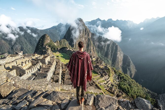 Full Day Tour to Machu Picchu From Cusco - Guide Praise and Criticism