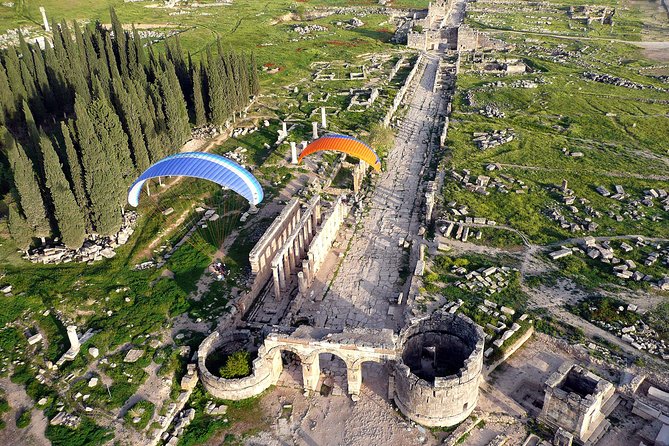 Full-Day Tour to Pamukkale and Hierapolis From Antalya City - Comfort and Convenience Details