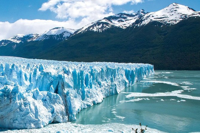 Full Day Tour to Perito Moreno Glacier With Navigation - Traveler Experiences