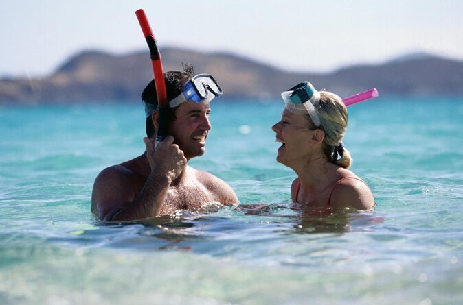 Full-Day Tour to Punta Rucia and Cayo Arena With Snorkeling - Highlights of the Experience