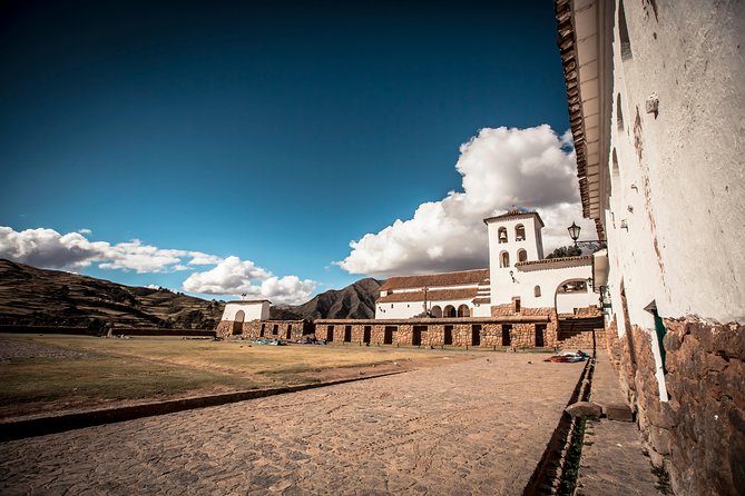 Full-Day Tour to Sacred Valley: Ollantaytambo, Chinchero, Yucay Museum and Lunch - Chinchero Highlights