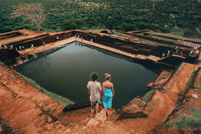 Full Day Tour to Sigiriya & Dambulla From Negombo - Exploring Dambulla Cave Temple