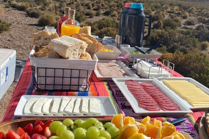 Full Day Tour to the Route of the Salt Flats - Monjes De La Pacana