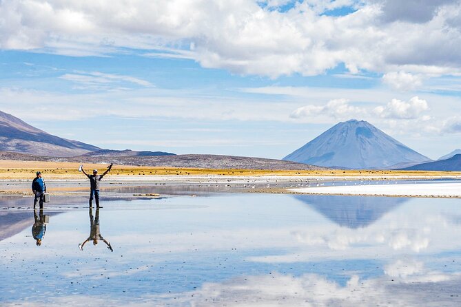 Full Day Tour To The Salt Lake Salinas in Arequipa - Natural Wonders and Wildlife