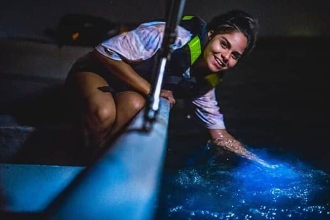Full Day Tour Turtle Release and Bioluminescence - Turtle Release Experience