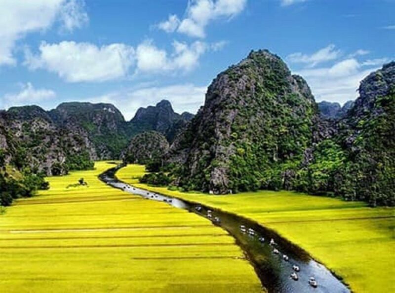 Full Day Trang An, Bai Dinh, Mua Cave, Bus, Lunch & Guide - Transportation and Pickup Service