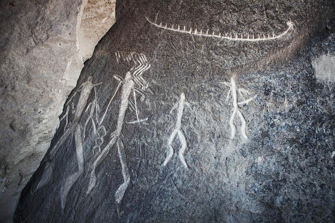 Full Day Trip in Baku (Gobustan & Absheron) - Exploring Gobustans Rock Carvings