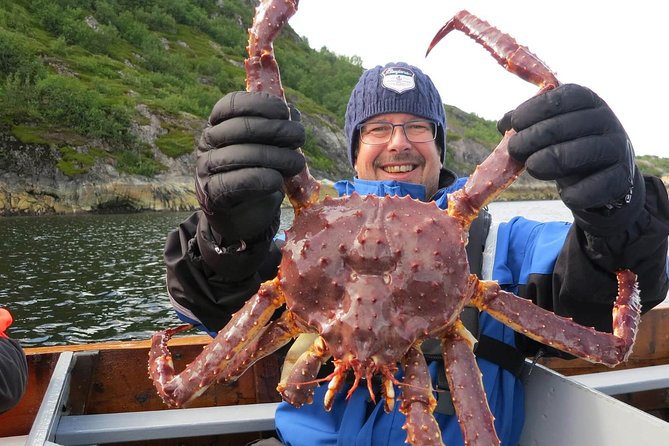 Full-Day Trip: King Crab Safari to Norway From Saariselkä Including Lunch - Crabbing Activities