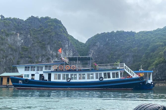 Full Day Trip to Lan Ha Bay With Kayaking in Less Tourist Areas - Delicious Seafood Cuisine