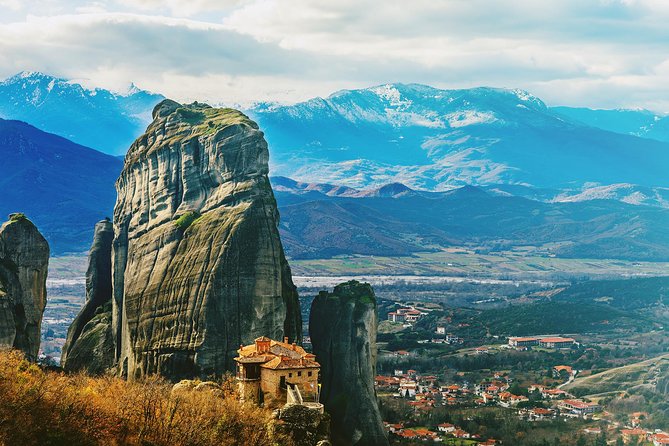 Full-Day Trip to Meteora From Thessaloniki - Dress Code