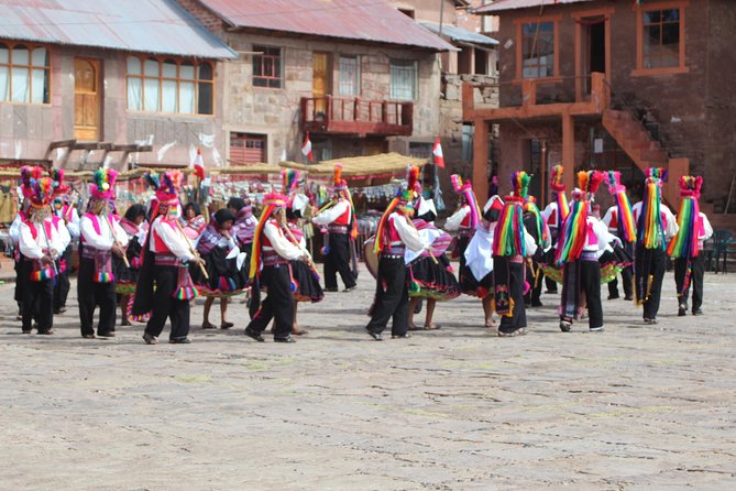 Full-Day Uros and Taquile Island Tour From Puno - Discovering Taquile Island