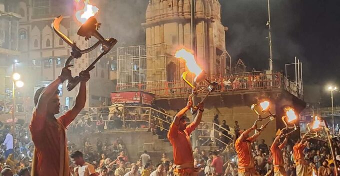Full Day Varanasi Tour With Morning Boat-Tour & Sarnath - Booking and Cancellation