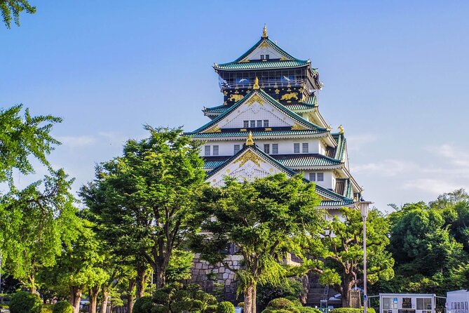 Full Day Walking Tour in Osaka Castle Temples and Ukiyoe - Highlights of Osaka Castle