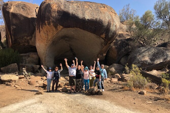Full-Day Wave Rock & Historic York - Farm Life in Corrigan
