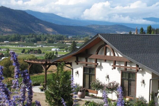 Full Day Wine Tour - Lake Country Scenic Wine Experience - Knowledgeable Guide Experiences