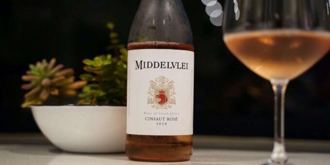 Full Day Wine Tour With 14 Wine Tasting + Lunch INCLUDED - Pickup Location
