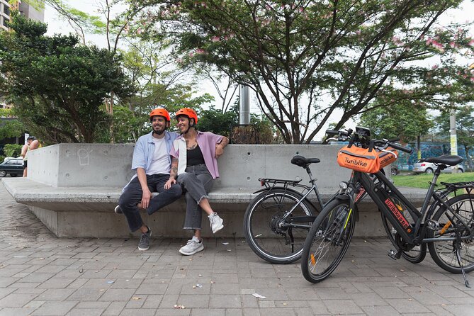 Full Downtown Electric Bike Tour With Fresh Coffee and Fruit - Customer Feedback