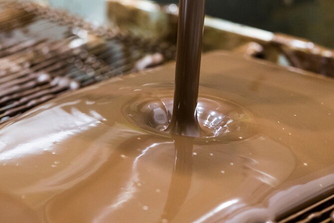 Full Edition: Mozartkugel & Chocolate Walking Tasting Class - Sensory Journey Through Mozartkugeln Varieties