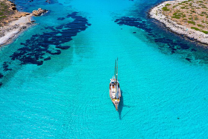 Full One-Day Tour Naxos & Heraklia - Participation Details