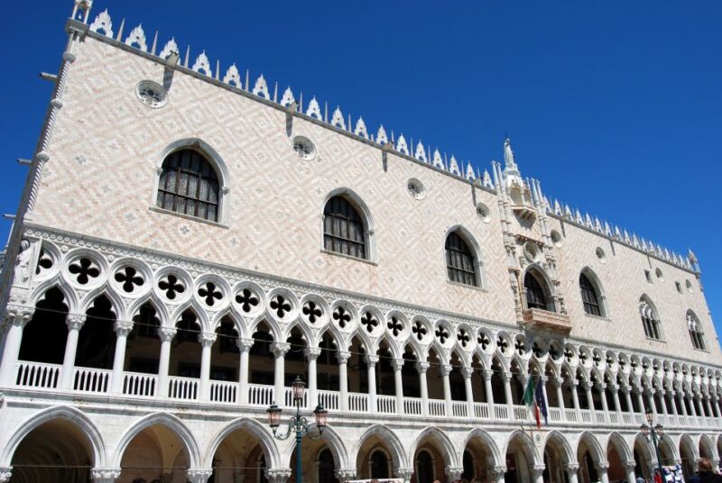 Full Venice Walking Tour: Doges Palace and St. Marks - Tour Inclusions