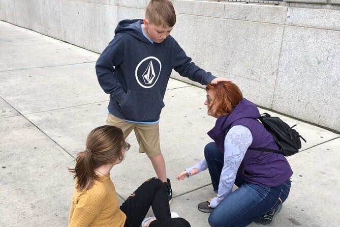 Fun City Scavenger Hunt in Boulder by Wacky Walks - Accessibility and Participation