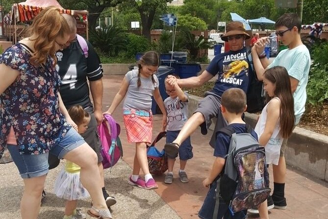 Fun City Scavenger Hunt in Chicago by 3Quest Challenge - Exciting Chicago Scavenger Hunt