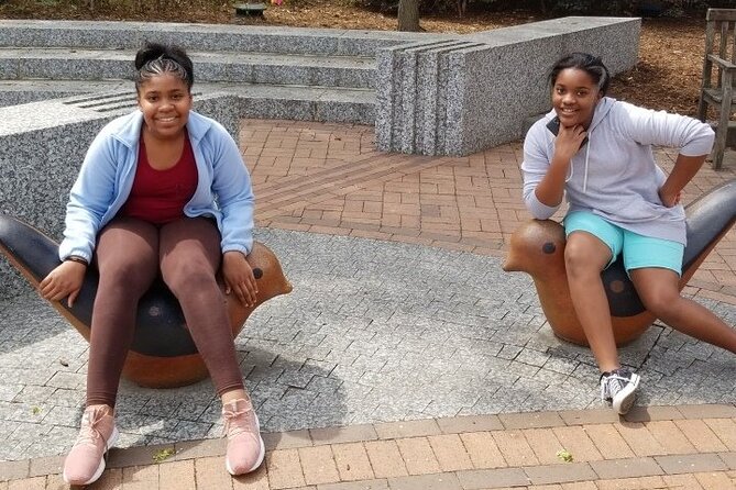 Fun City Scavenger Hunt in Indianapolis by Crazy Dash - Teamwork and Treasure Hunting