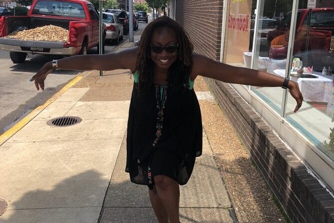 Fun City Scavenger Hunt in Lindsay by Zombie Scavengers - What to Expect