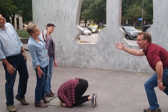 Fun City Scavenger Hunt in Nashville by Wacky Walks - Completing Challenges and Earning Points