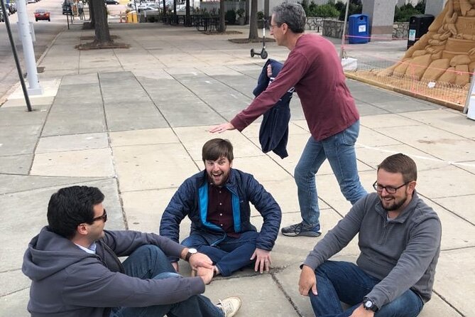 Fun City Scavenger Hunt in Saint Paul by Zombie Scavengers - Meeting Point and Transportation