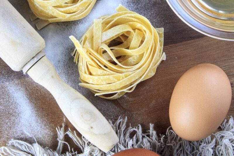 Fun Cooking Class, Lets Make Pasta! Near Assisi - Language and Instructor