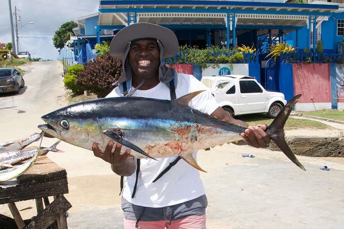Fun Fishing Tour (Snacks & Light Refreshments Offered) - Booking Information