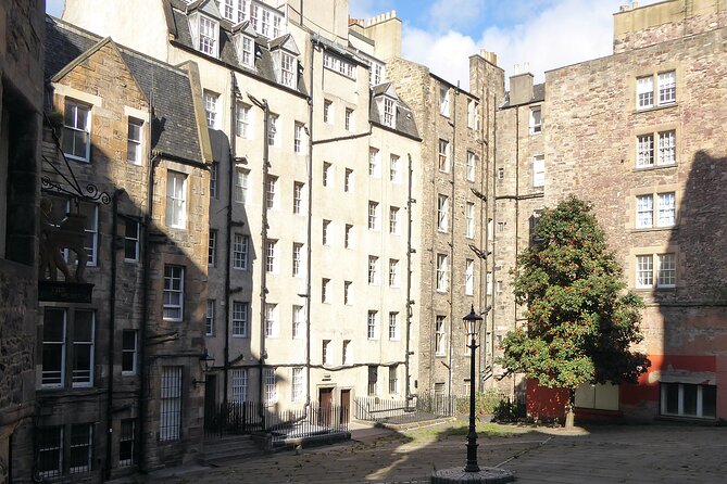 Fun, Flexible Treasure Hunt Around Edinburgh With Cryptic Clues & Hidden Gems - Reviews and Awards Received