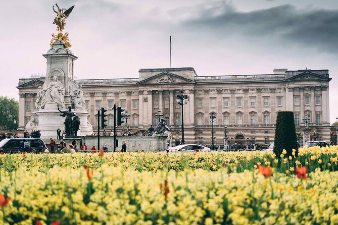 Fun Interactive Phone Treasure Hunt Buckingham Palace Parks - Highlights and Unique Experiences