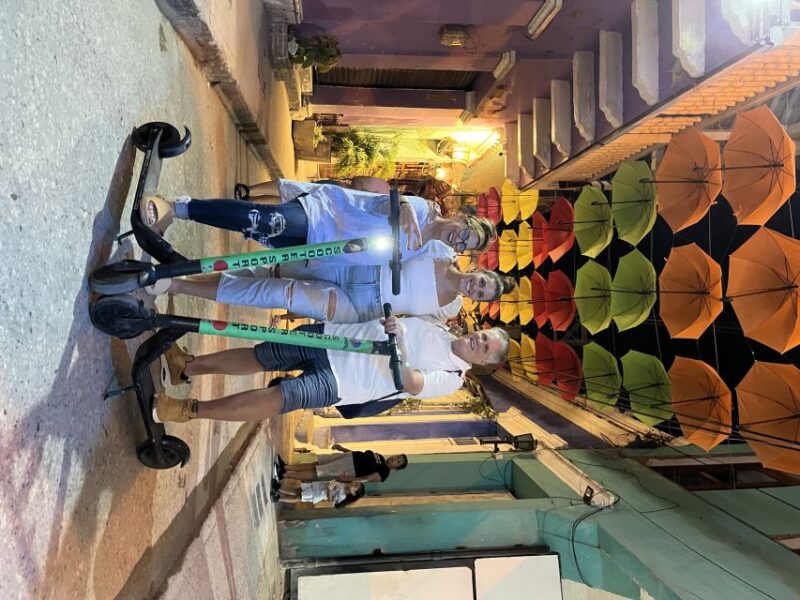 FUN SCOOTER RIDE THRU CARTAGENA & GETSEMANI / DISCOVERY TOUR - Meeting Point and Duration