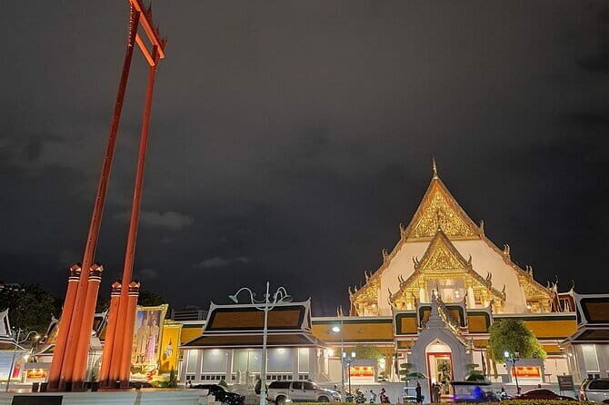 Fun Tuk Tuk Dinner and Massage in Old Town Bangkok - An Exciting Introduction to Bangkok’s Evening Charm