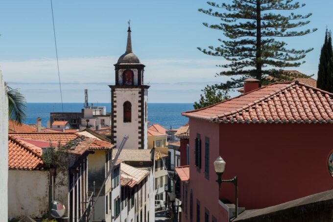 Funchal: 1 Hour Tuk Tuk Private City Tour on Tukway - Pickup and Cancellation