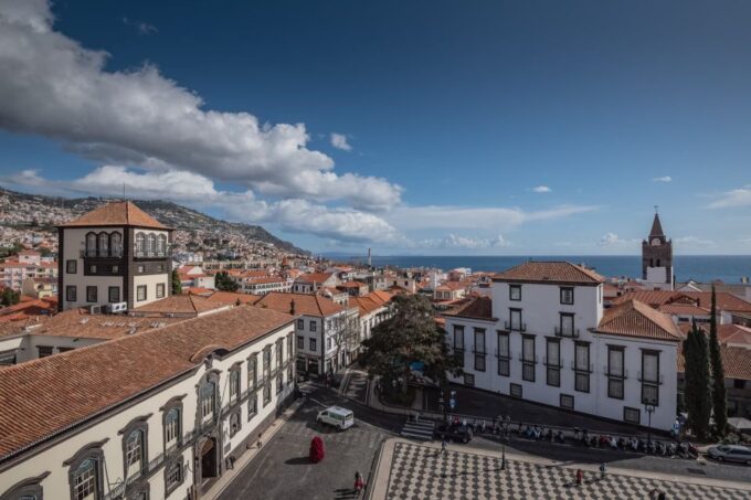 Funchal: 1 Hour Tuk Tuk Private City Tour on Tukway - Exploring Funchals Landmarks
