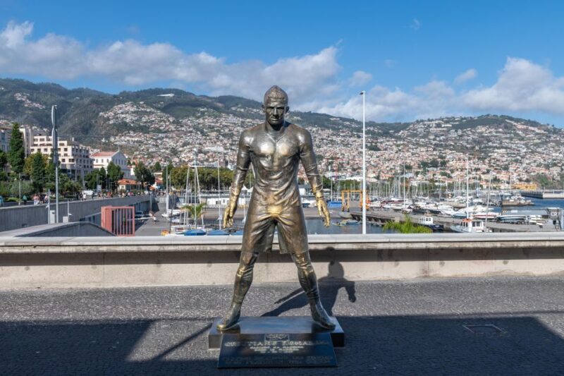 Funchal: Guided Tuk Tuk Tour With Drop-Off at CR7 Museum - Tour Experience and Highlights