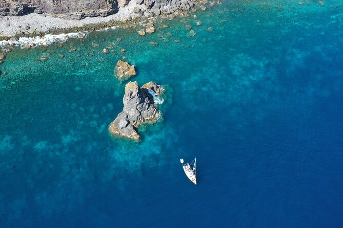 Funchal Half and Full Day Private Sailboat Tour - Host Response
