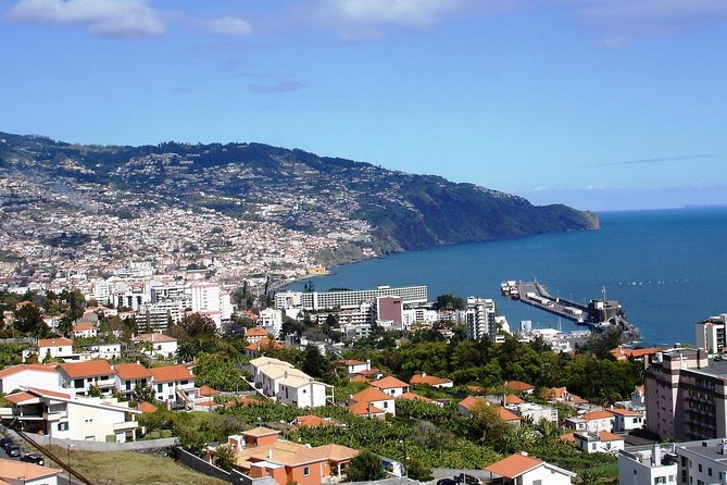 Funchal Hop-On Hop-Off Tour 3 in 1 - Shuttle to Cabo Girão Skywalk