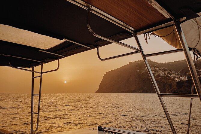 Funchal: Luxury Catamaran Sunset Cruise Open Bar - Key Points