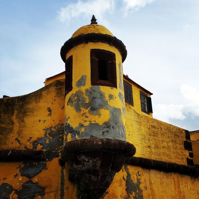 Funchal Old Town 1-Hour Tour by Tuk Tuk - Private Tour With Guide