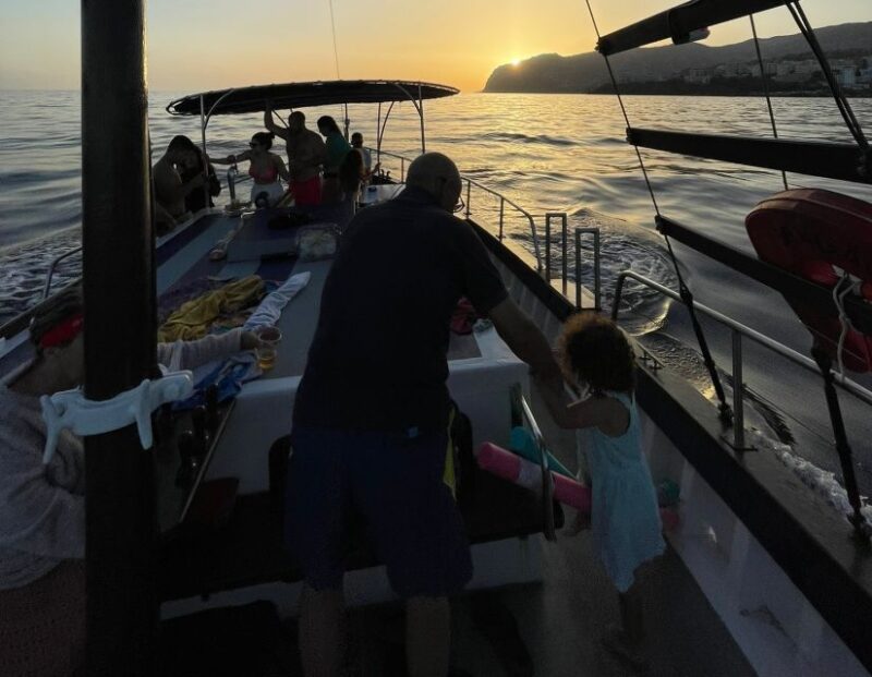 Funchal: Sunset Tour on Traditional Madeiran Boat W/ Drinks - Experience Highlights
