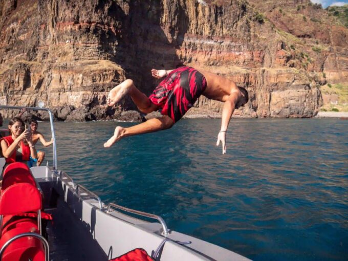 Funchal: Thrilling Speedboat Tour - Madeira Sparkling Waters - Frequently Asked Questions