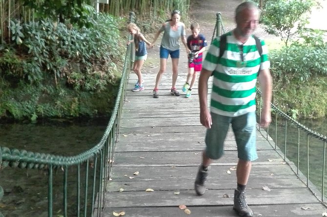Furnas Lake Hotsprings and Gardens Van Tour - Personalized Sightseeing Experience