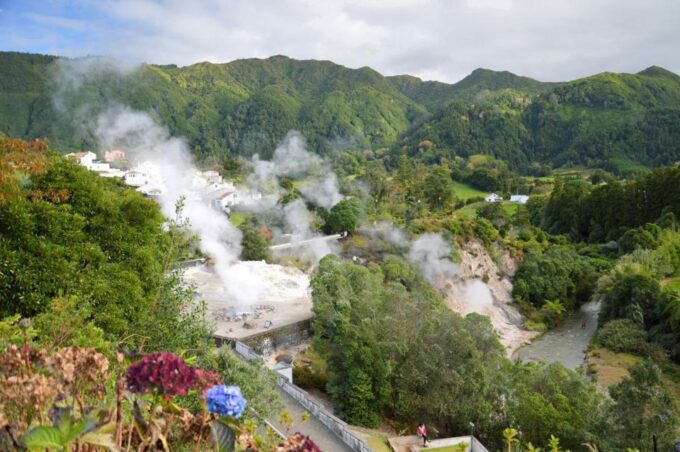 Furnas: Morning Experience With Thermal Baths and Lunch - Important Considerations