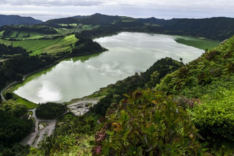 Furnas: Tea Plantations, Lake and Volcano Guided Tour - Itinerary Highlights
