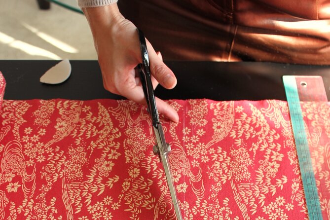 Furoshiki Workshop With Kimono Fabric - Discovering Kimono Fabric